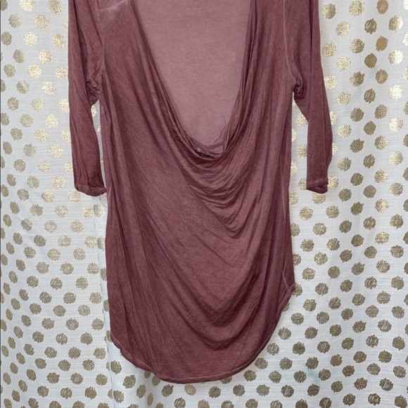 NYTT dusty rose colored blouse with swoop open back - Picture 6 of 7